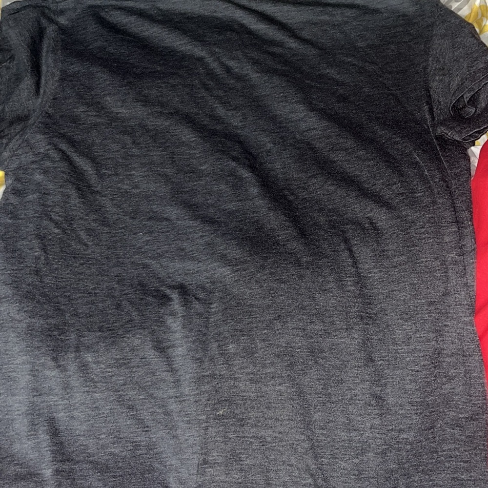Minecraft short sleeve shirt size medium - Picture 3 of 3